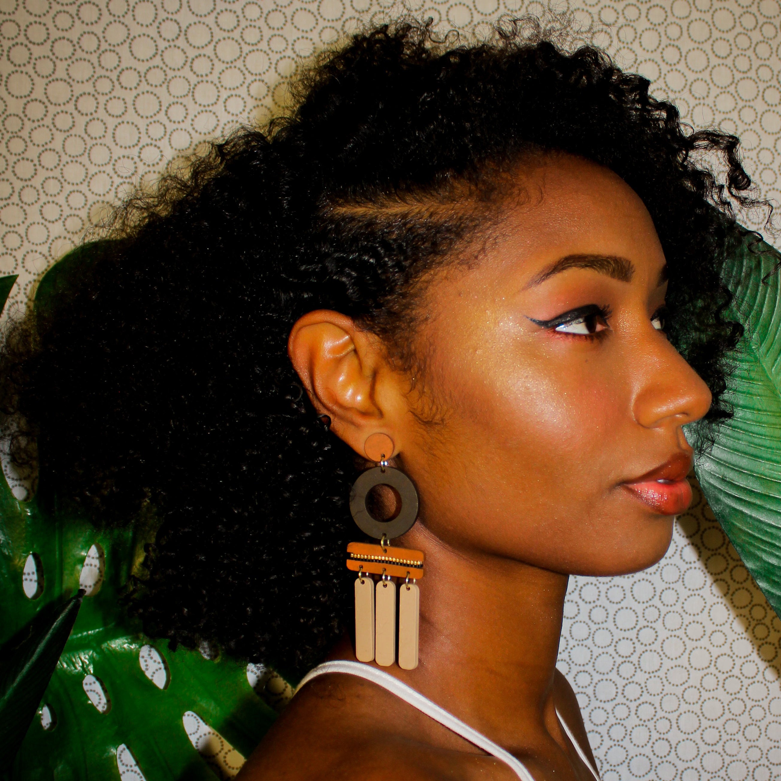 WIND CHIME EARRINGS | COCOA BEAN
